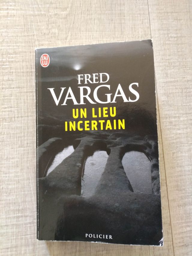 Libro Un Lieu Incertein.