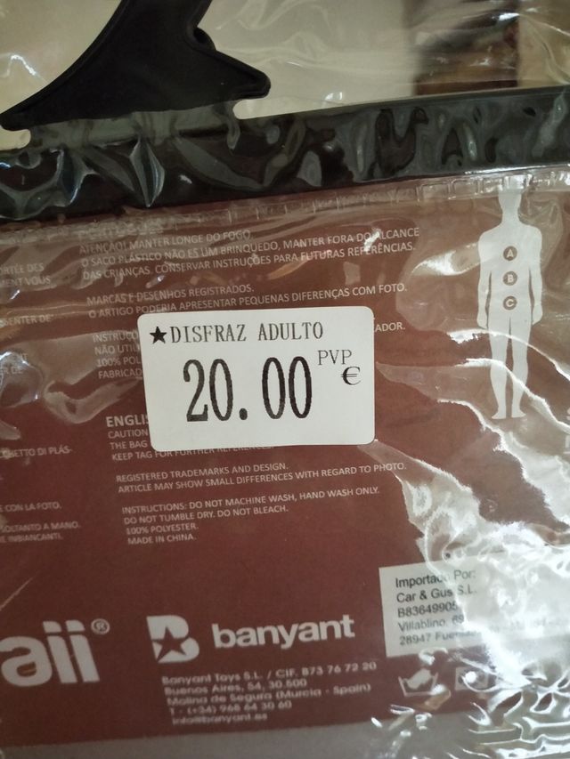 Enfermera T/única  7€y Carnicera Zombi T/
