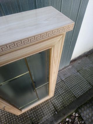 Mueble con estante de segunda mano por 20 € en Aranjuez en WALLAPOP