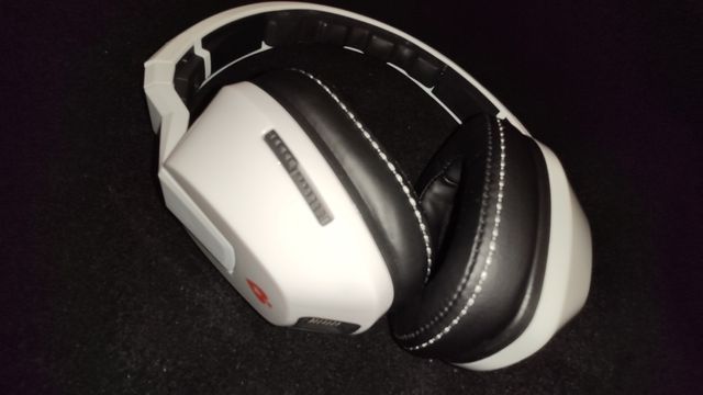mando anunciar dar a entender Auriculares skullcandy PokerStars edición limitada de segunda mano por 1.997 € en Donostia-San Sebastián en WALLAPOP mando anunciar dar a entender Auriculares skullcandy PokerStars edición limitada de segunda mano por 1.997 € en Donostia-San Sebastián en WALLAPOP