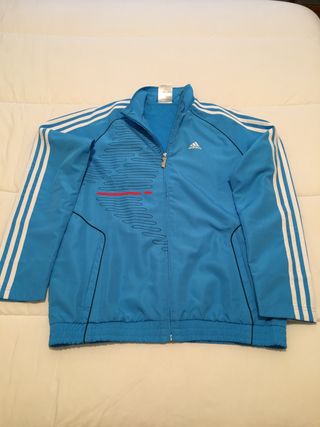 Chaqueta ADIDAS F50 Nueva S de segunda mano por 10 EUR en Las Rozas de  Madrid en WALLAPOP
