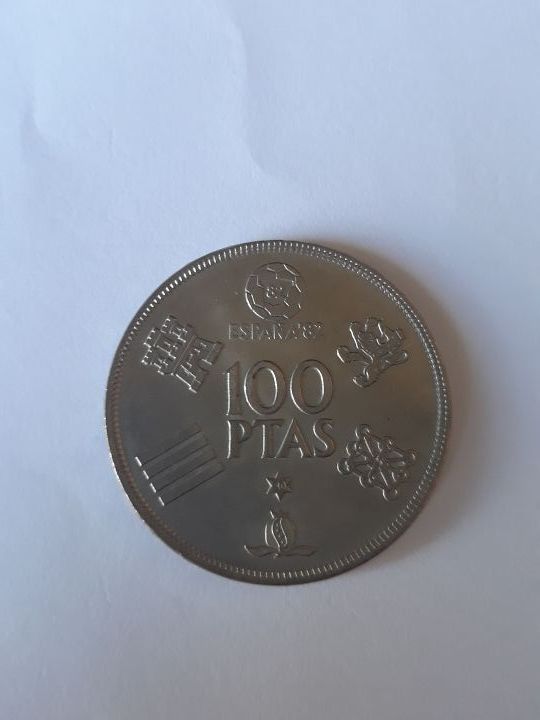 100 pesetas de 1980. conmemorativa mundial 1982.