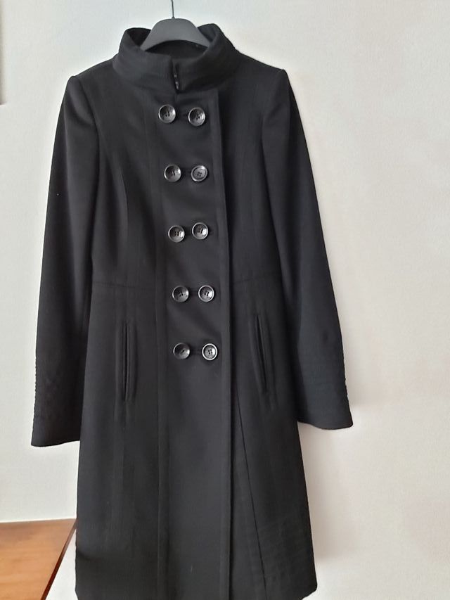 Abrigo negro