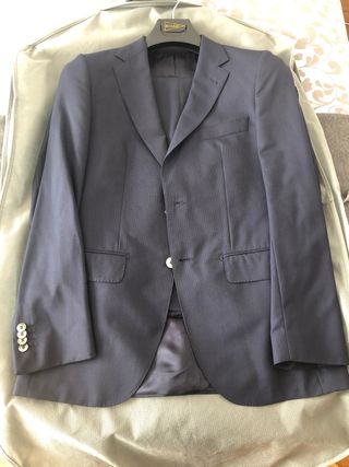 Traje EMIDIO TUCCI colección BLACK SLIM de segunda mano por 100 EUR en  Madrid en WALLAPOP