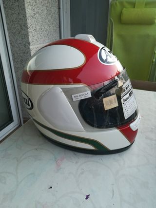 Casco Arai Luca cadalora de segunda mano por 650 EUR en Granollers en  WALLAPOP