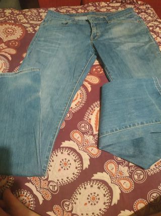 Pantalón vaquero Levis hombre talla 29 39 nuevo de segunda mano por 48 EUR  en El Puerto de Santa María en WALLAPOP