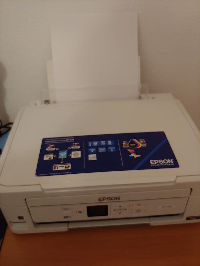 impresora epson xp 335 + cartuchos