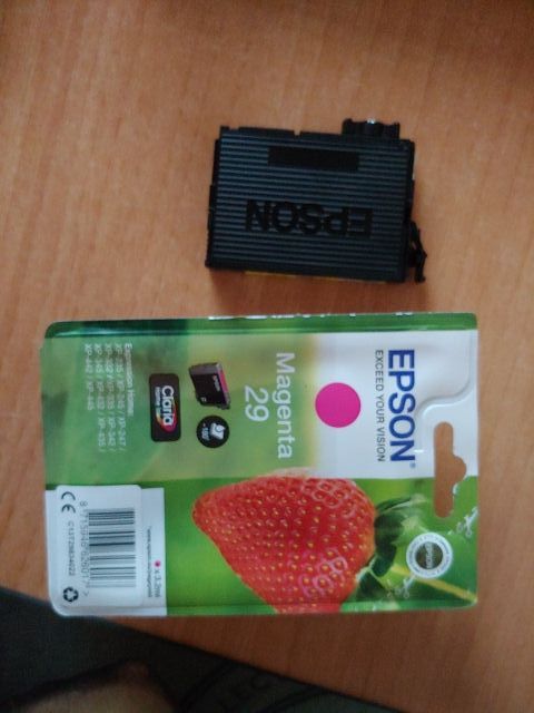impresora epson xp 335 + cartuchos