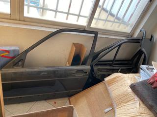 Se vende recambios mercedes 190 sportline