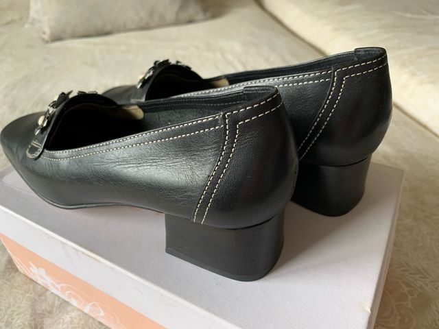 Zapatos. Nuevos sin uso. Talla 38