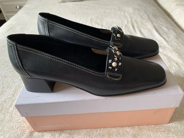 Zapatos. Nuevos sin uso. Talla 38