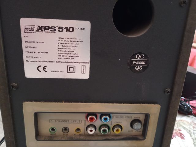 altavoces y subwoofer