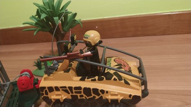 Expedición cazadinosaurios de Playmobil