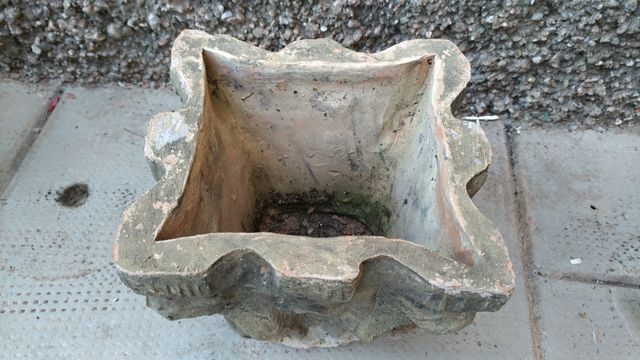 Macetero muy antiguo