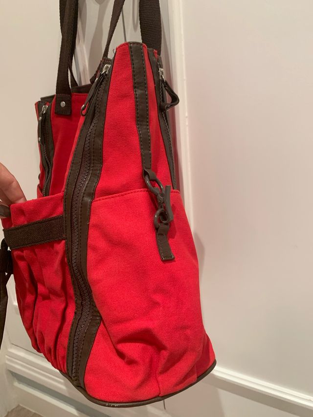 Bolso rojo y marrón Fun & Basics NUEVO