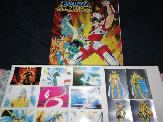 Vendo ou troco de cartas de troca o álbum Knights of the Zodiac