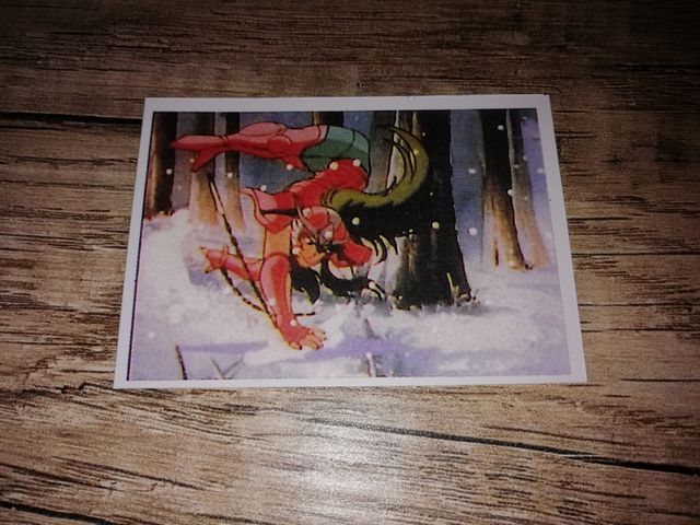 Vendo ou troco de cartas de troca o álbum Knights of the Zodiac