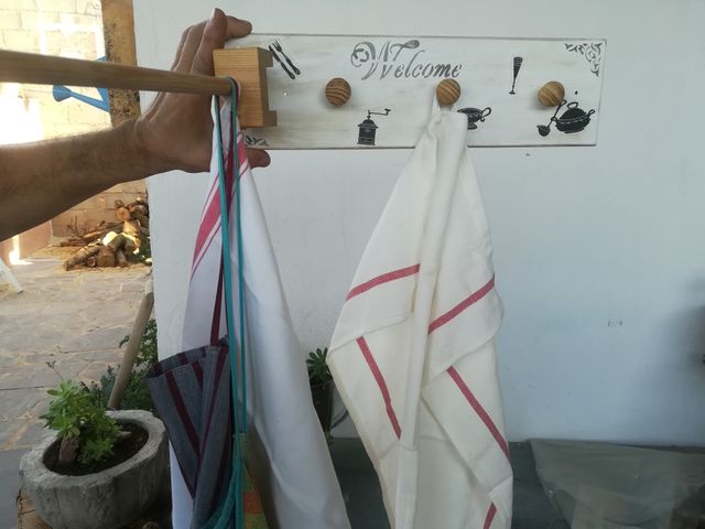 percha para paños de cocina y delantales