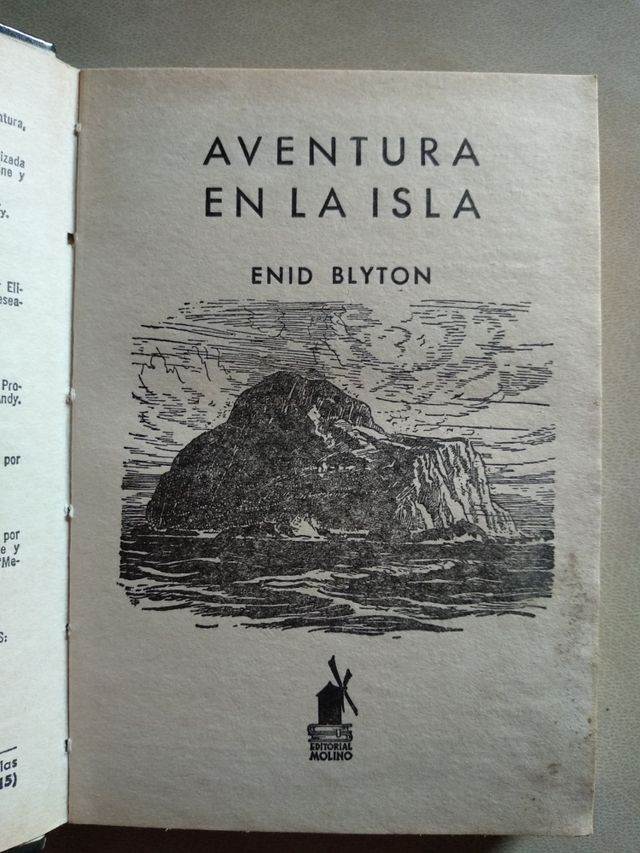 AVENTURA EN LA ISLA (Enid Blyton)