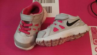 zapatillas nike niña talla 22