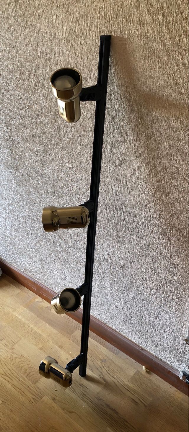 Lampara de carril 4 focos en venta