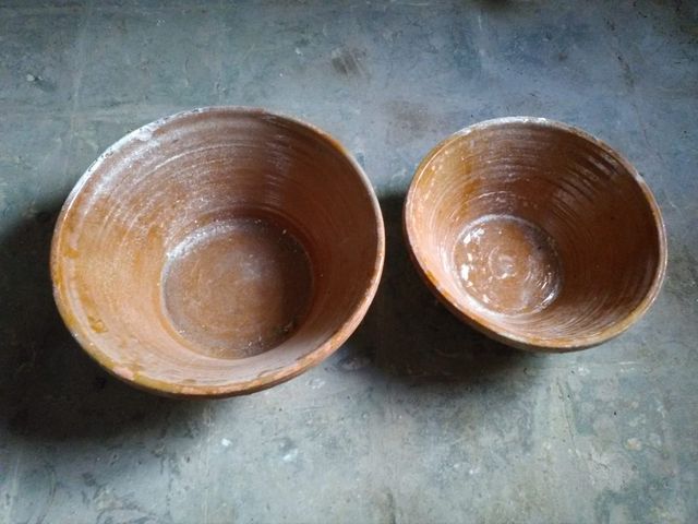 lebrillos y de mas de barro