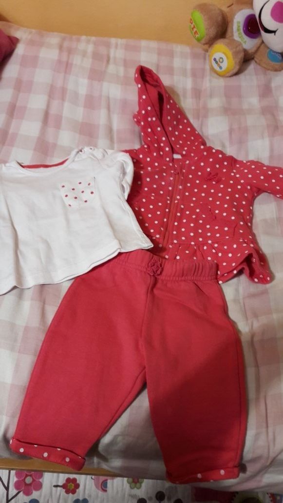 Lote. cojuntos 3 meses