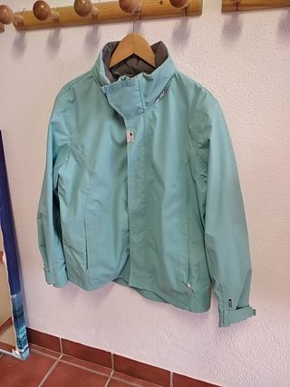 impermeable mujer decathlon