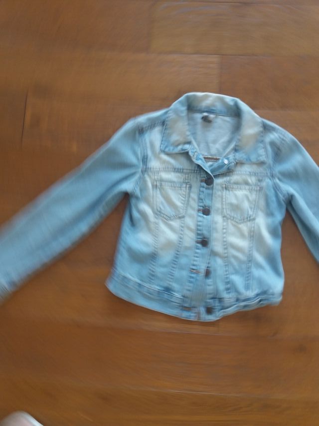 Cazadora vaquera. T.10