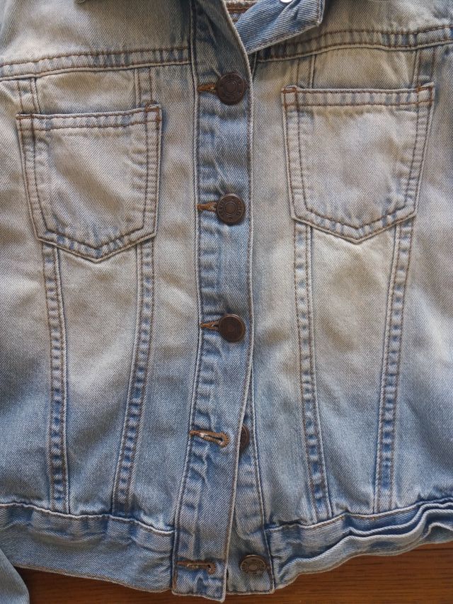 Cazadora vaquera. T.10