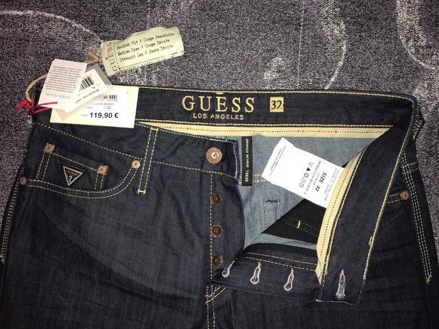 Pantalón vaquero Guess SIN ESTRENAR