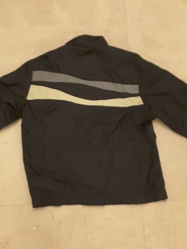 CHAQUETA NIKE TALLA S