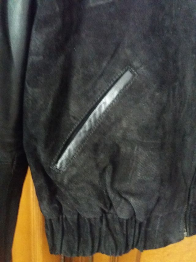 Chaqueta motera piel negra