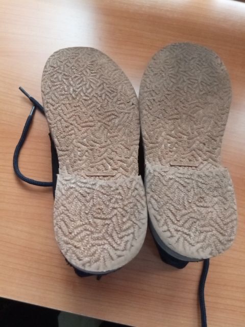 BOTAS PIEL VUELTA NÚMERO 36