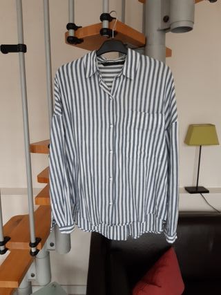 Preciosa Camisablusa mujer t.XS Zara Trafaluc de segunda Preciosa Camisablusa mujer t.XS Zara Trafaluc de segunda