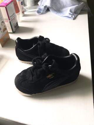 zapatilla puma niño negra