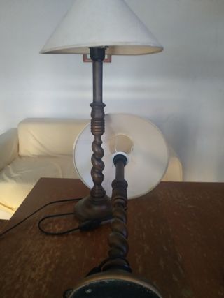 Lamparas de segunda mano por 5 € en Málaga en WALLAPOP Lámpara de mesa de segunda mano por 5 € en Málaga en WALLAPOP