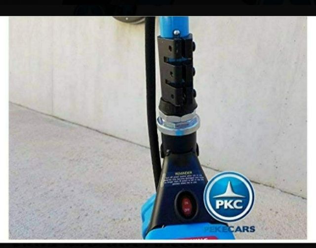 Patinete eléctrico nuevo 200 w Go Skitz  Morado. 