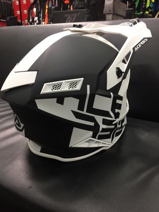 Casco Acerbis X PRO VTR de segunda mano por 155 € en Vigo en Casco Acerbis X PRO VTR de segunda mano por 155 € en Vigo en