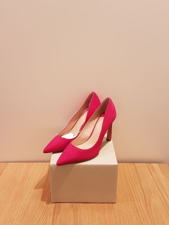 Soporte,elevador, peana, expositor, organizador