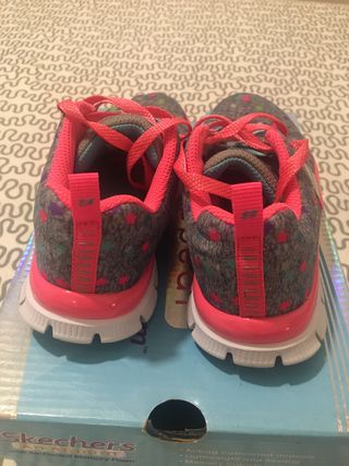 playeras skechers niña