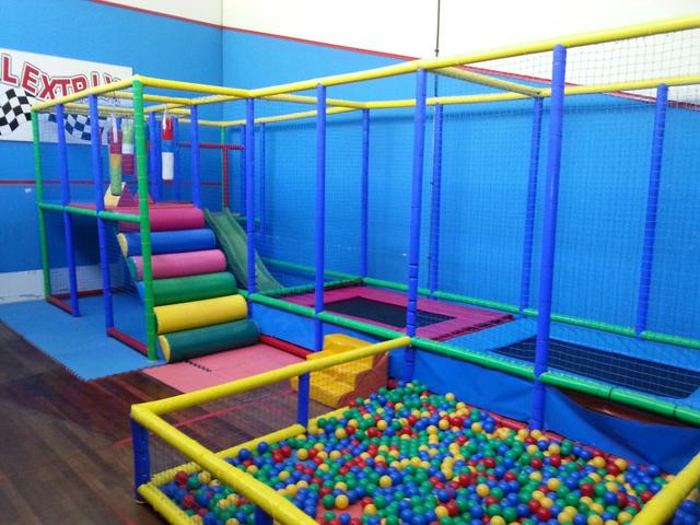 Parque infantil o txiki park 8x4x3