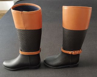 صاحب معلم معروف الجهاز botas agua massimo dutti - makeyourmarkfound.org