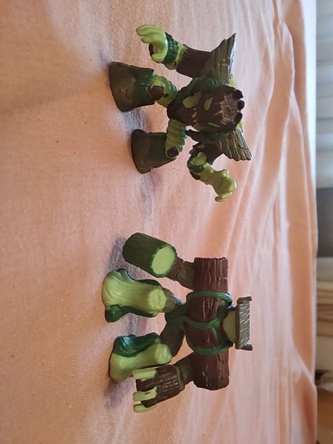 Gormitis que hablan del bosque