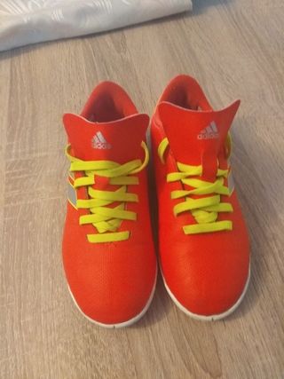 botas de futbol talla 31