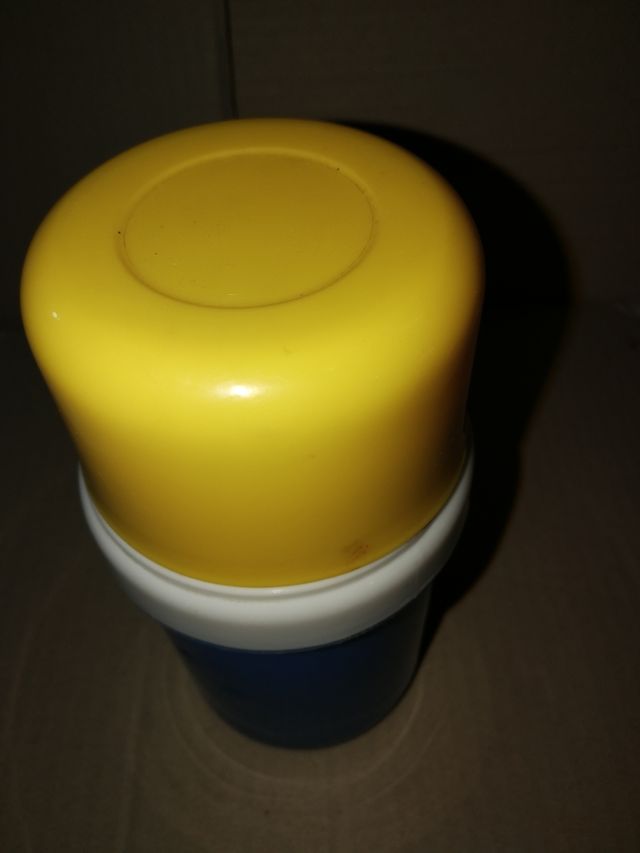 Termo pequeño sin usar muy útil.