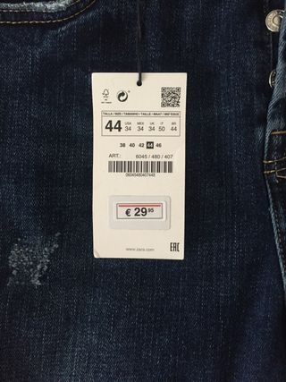 Pantalón Zara hombre talla 44 skinny de segunda mano por 10 EUR en  Salamanca en WALLAPOP