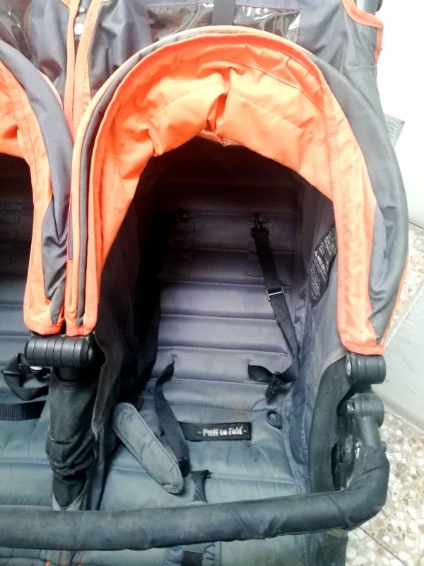Carrito Gemelar Baby Jogger City