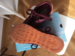 skechers og 85 naranja