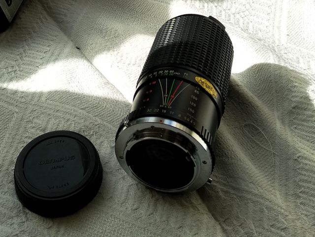 objetivo cámara analògica OLIMPUS 75x200mm